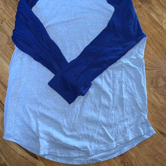 Old Navy Baseball Tee x2 - Picture 2 of 5